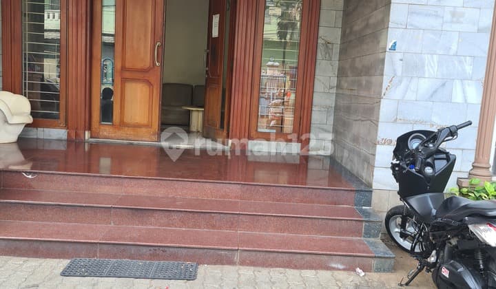 cepat murah Ruko di Jl panti asuhan jakarta timur SHM