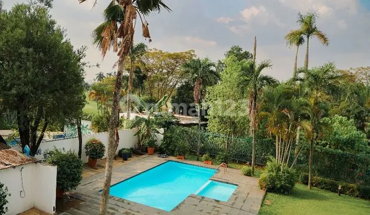 Rumah pondok indah ada taman pool super luas strategis jaksel