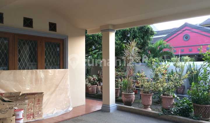 Rumah Jatiwaringin Siap Huni Rapi dan Adem Bekasi
