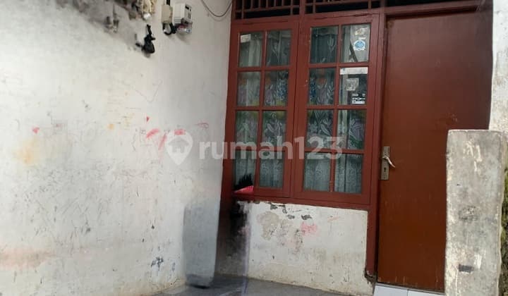 Rumah Hitung Tanah Di Kebagusan Jaksel Jalanan Motor SHM