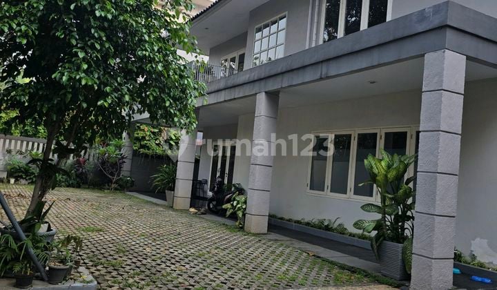 Rumah Cisadane Cikini Menteng Jakpus Cocok Utk Hunian dan Kantor