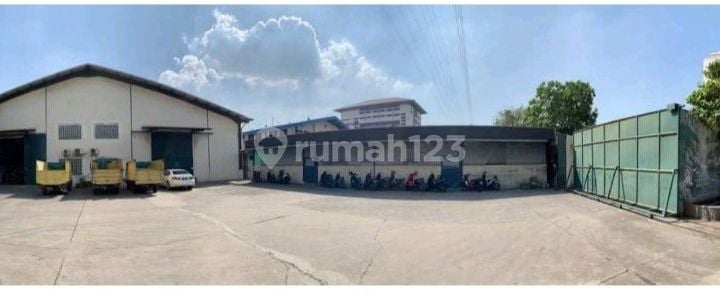 Jual cepat bangunan gudang di Pegangsaan dua - Kelapa Gading