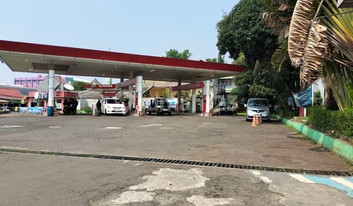 Cepat !! Ruang Usaha Luas 2626M SHM