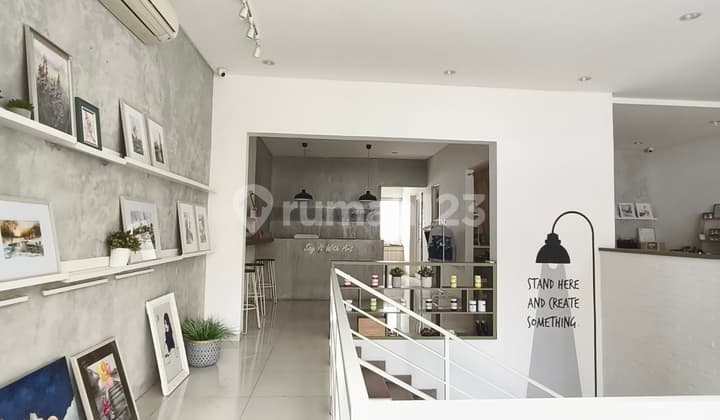 Rumah Minimal Dekat Sudirman & Kuningan