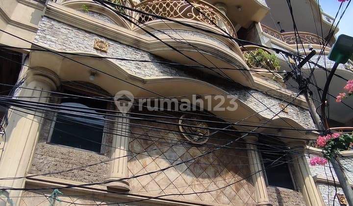 Rumah Dijual Pademangan - L T 75 M2