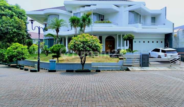 Rumah Dijual Kelapa Gading - Tampak Siring