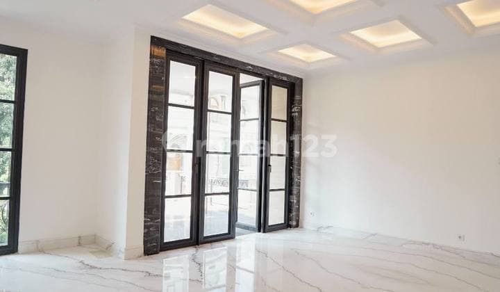 Rumah Dijual Villa Gading Indah - American Classic