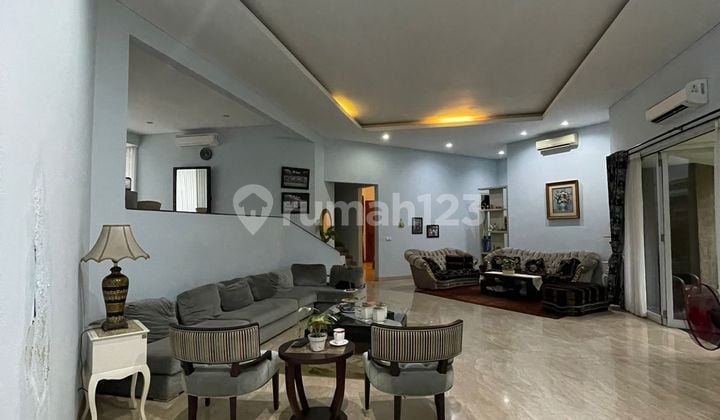 Rumah Dijual Ampera - L T 900 M2