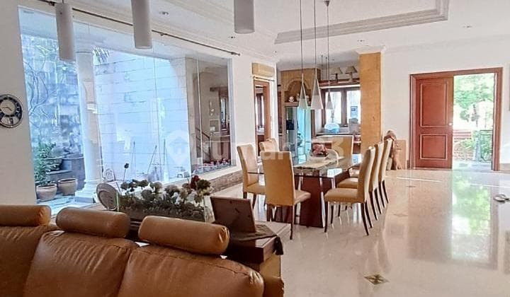 Rumah Mewah Villa Permata Gading Hoek Lingkungan Bagus