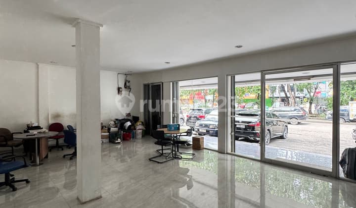 Ruko Gandeng Langka Boulevard Raya Kelapa Gading Rapi