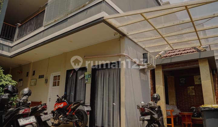 Elite Boarding House in Cempaka Putih, Nice, Fully Furnished