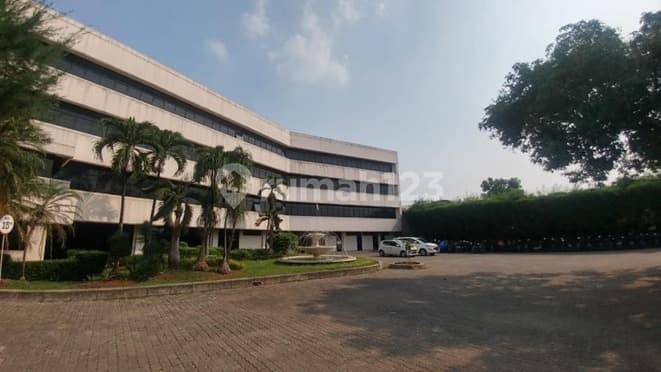 Strategic Factory in Gunung Putri, Bogor
