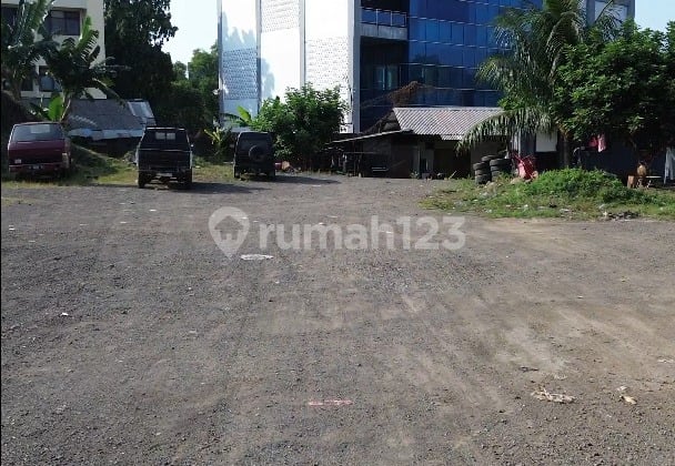 Kavling Strategis Di Panjaitan Jakarta Timur