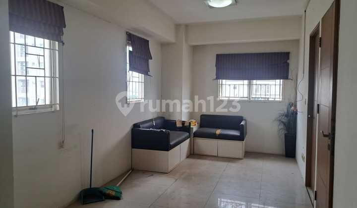 Strategic Gading Icon Semi-Furnished Apartment
