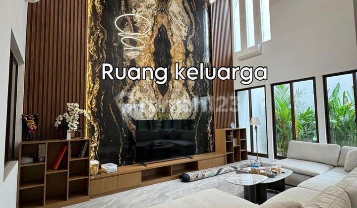 Dijual Rumah Bagus, Asri, Siap Huni, di The Green Bsd
