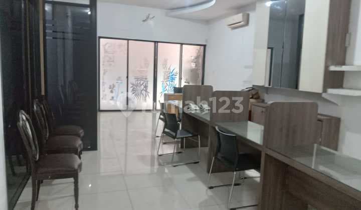 Perkantoran di jual