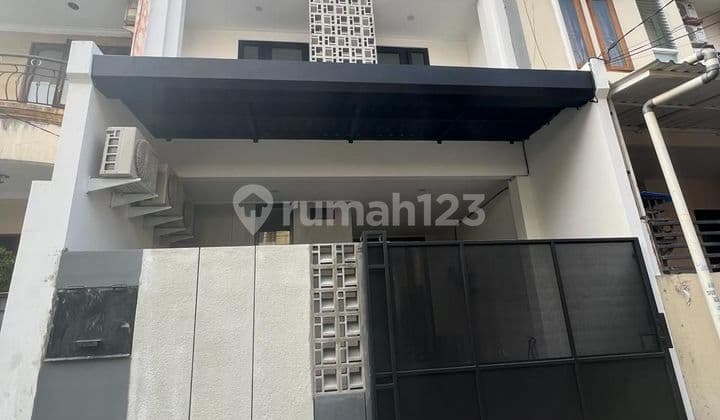 Rumah kost baru di jual , San