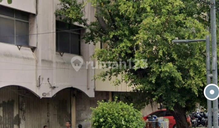 Ruko Di Jual, Di Kota
