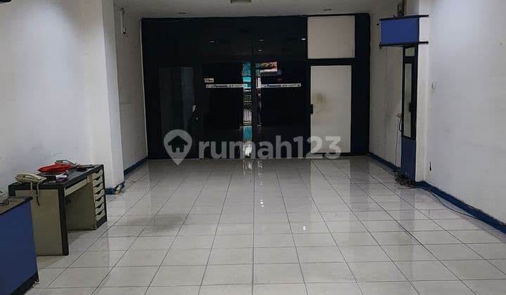 Ruko Di Sewkan , Di Cideng Timur