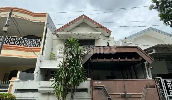 Di Bawah Njop ! Rumah 2,5 Lantai Di Grawisa, Tubagus Angke, Jak-bar