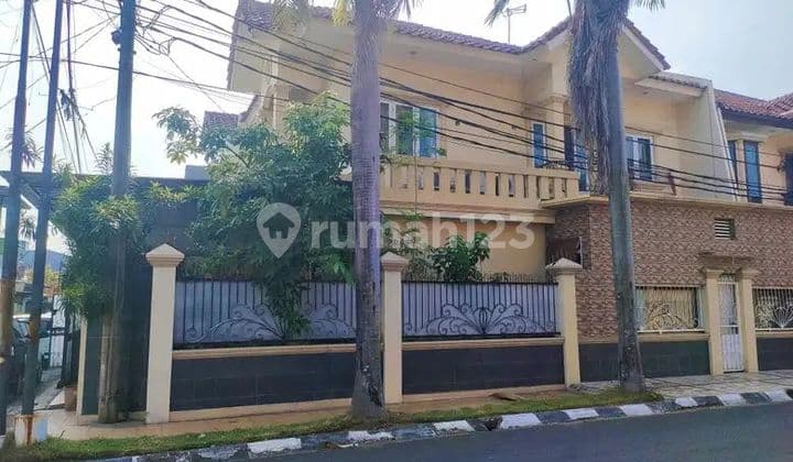 For Sale 2 1/4 Story House (Corner) in Citra Garden 5, West Jakarta