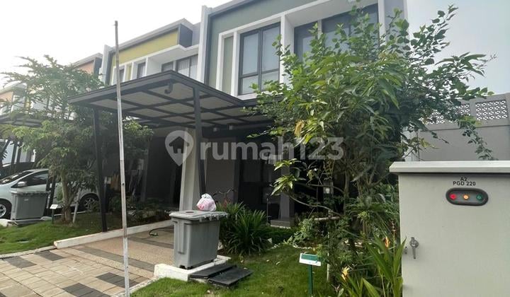 Disewakan Rumah 2 Lantai Semi Furnished di Cluster Baroni Gading Serpong