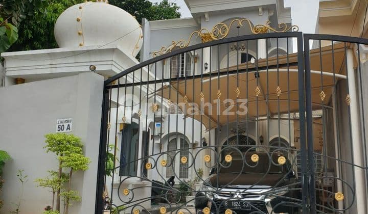 Rumah Mewah 2 lantai Bebas Banjir di Jatibening Bekasi
