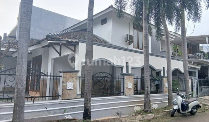 Rumah Hook Dlm Perumahan Besar di Jatiwaringin Bekasi