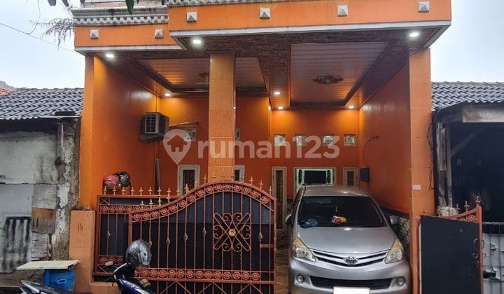 Rumah 2 Lantai Villa Indah Permai Hanya 7 Menit ke Stasiun Bekasi