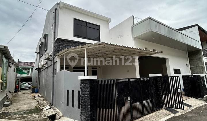 Sturdy House in Housing Estate Near Pondok Kopi Toll Road East Jakarta