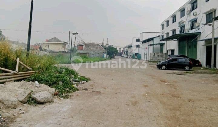 Lelang Gudang Komplek 100 Salembaran Teluk Naga