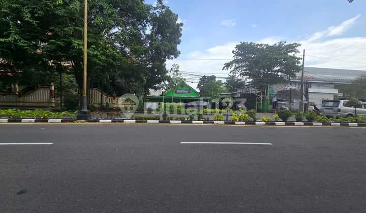 Tanah Strategis di Jalan Raya Adi Sucipto Jajar Laweyan Solo