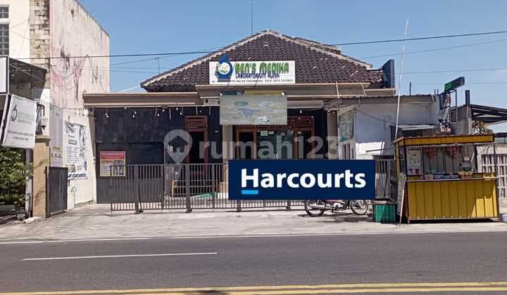 Rumah Bagus Eks Kantor Strategis Siap Pakai Di Jalan Raya Adi Sucipto Colomadu Solo