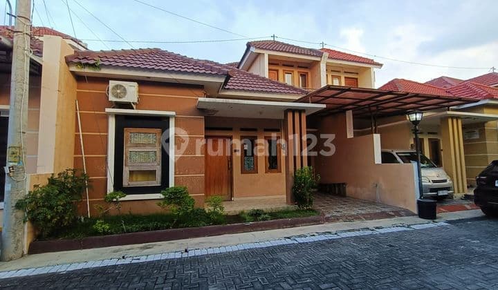 Rumah Bagus 2 Lantai Siap Huni Di Cluster