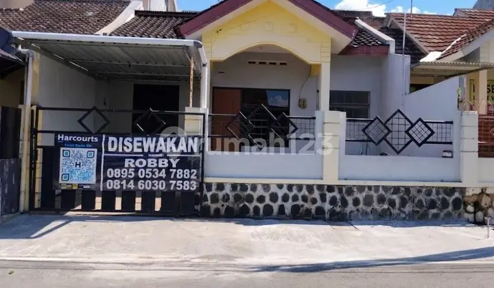 Rumah Bersih Terawat Siap Huni di Perumahan Favorit di Mojosongo, Solo