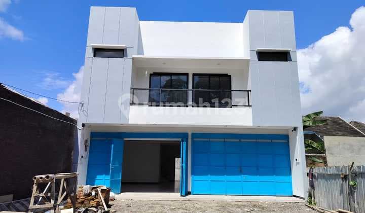 Ruko Baru Gress dengan Kualitas Bangunan Mewah di Mojolaban, Solo