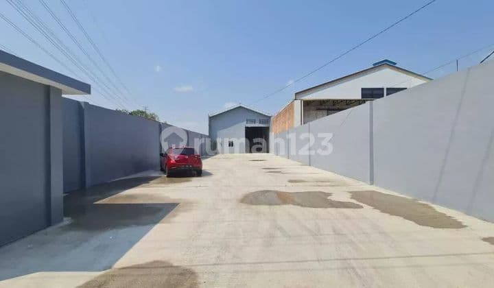 Gudang baru zona merah bisa untuk industri akses kontainer