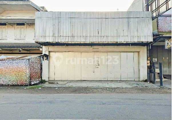 Strategic Business Space Near Pasar Gede Solo