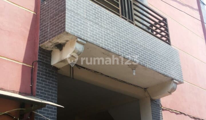 Active 3-Story Boarding House in the Center of Solo City