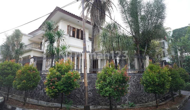 Jual Rumah Mewah Di Slipi Jak Bar