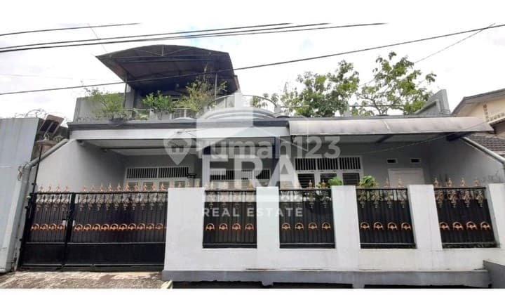 Jual segera rumah keren di Larangan Indah Tangerang