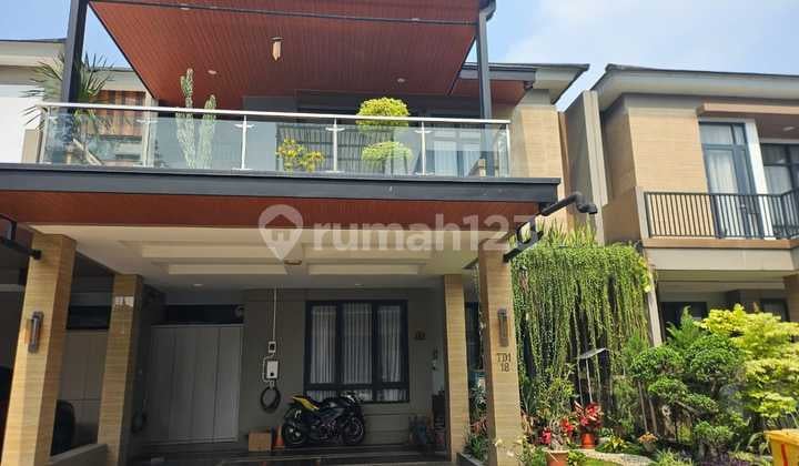 Dijual Mewah Siap Huni Rumah Dekat Starbucks Kota Wisata
