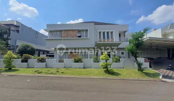 For Sale Luxury House Near Living World Mall Kota Wisata