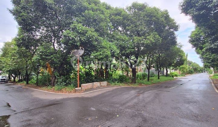 Tanah Hook Bentuk Persegi Dalam Perumahan Luas Asri di Billymoon