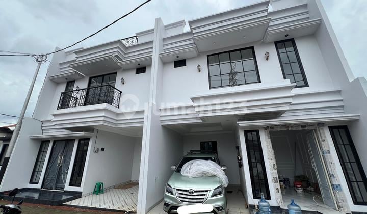 Rumah Baru Dalam Cluster di Pejatenjaksel