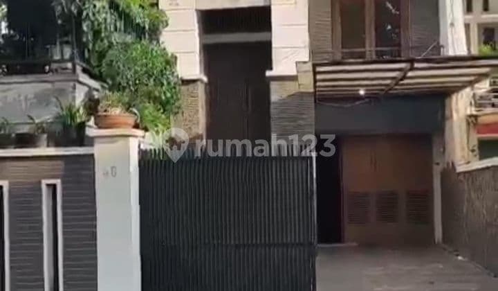 Rumah Otista Sangat Strategis bisa Buat Cafe di Jaktim