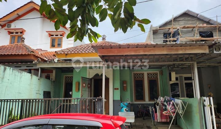 House Land Size 105 Strategic Location 10 Minutes to Hermina Hospital Bogor Assisted with KPR J39949