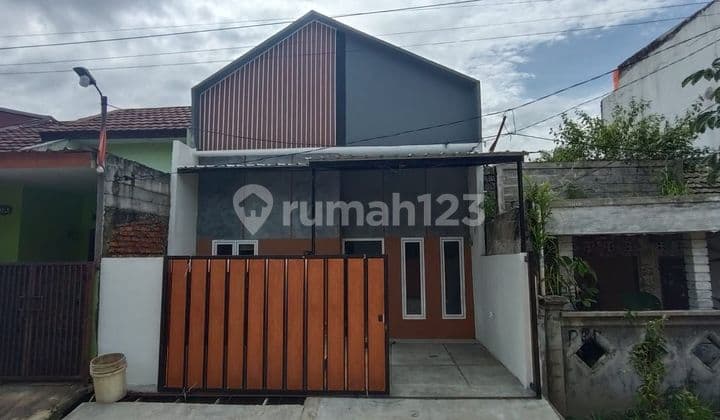 Rumah 1 Lt Minimalis 10 Menit ke Cibinong City Mall Hadap Timur J38232