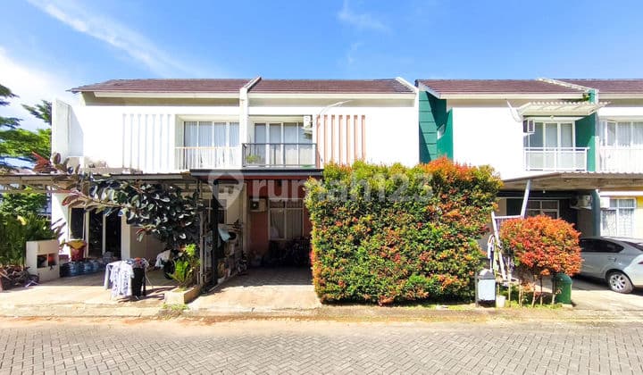 Rumah 2 LT SHM Hadap Selatan 15 Mnt ke Paradise Walk Serpong J-39979