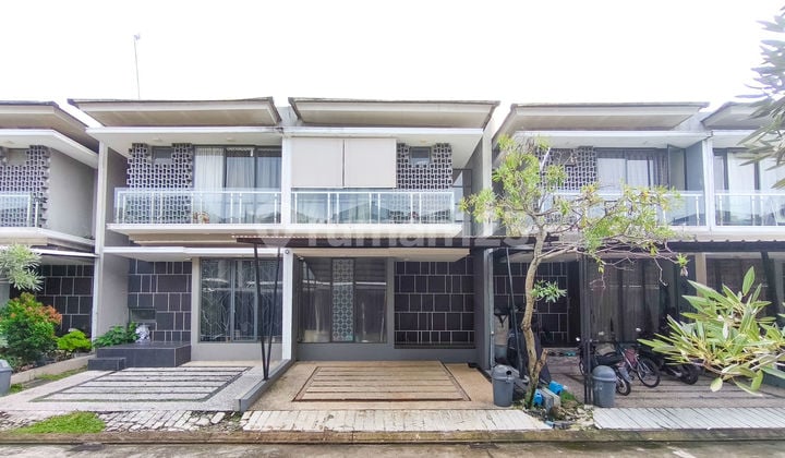 Rumah Carport Luas 9 Menit ke Stasiun Cisauk 2 Lt Hadap Selatan J35846